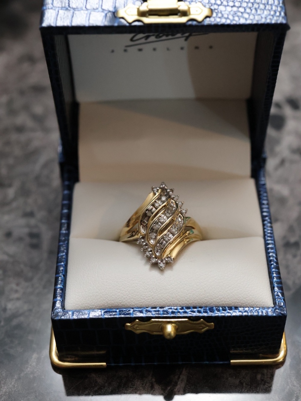 Diamond Wave Ring - Women Jewelry 10k gold 925SS size 7